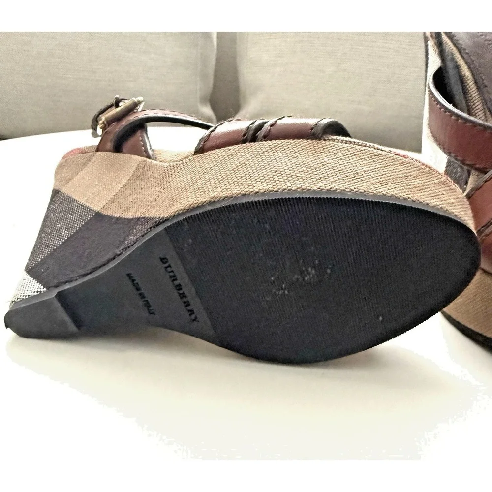 Burberry Brit Canvas Nova Check Warlow 125MM  Woman Wedge Sandals US 7